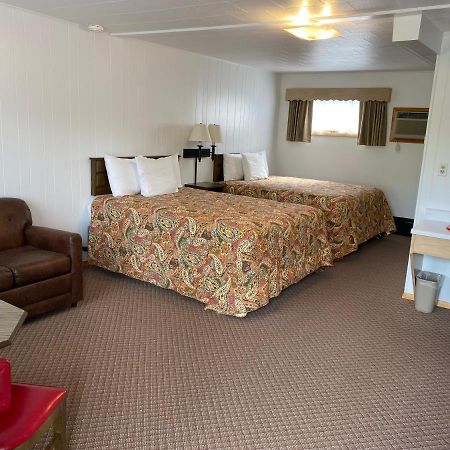 Cedars Motel Ironwood Exteriér fotografie